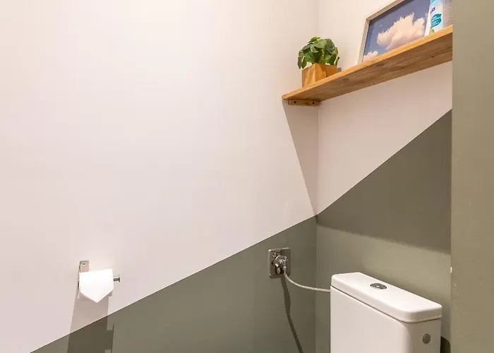 Apartment Prive Dans Maison Du Centre